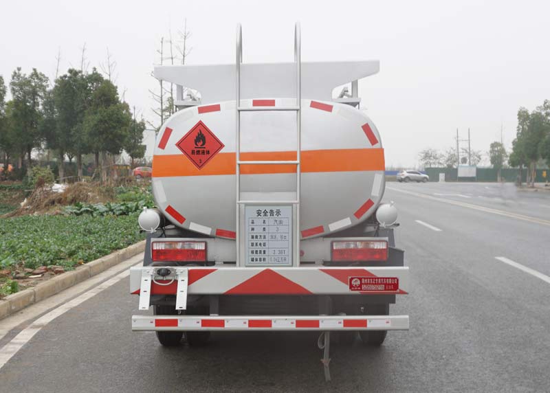 炎帝牌SZD5075GYY6型運(yùn)油車(汽油5.06方)