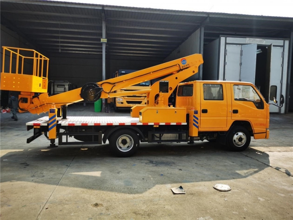 國六18S江鈴雙排高空作業(yè)車